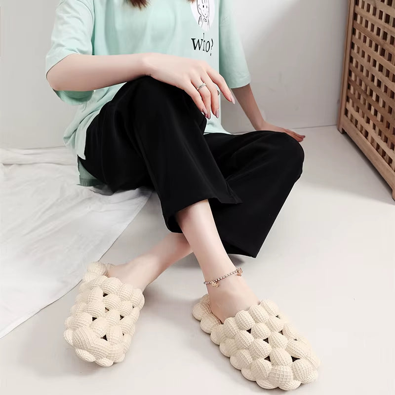 🫧 Luxury Soft Bubble Slippers – Original Cloud "Peanut" Slides for Men & Women🥜☁️
