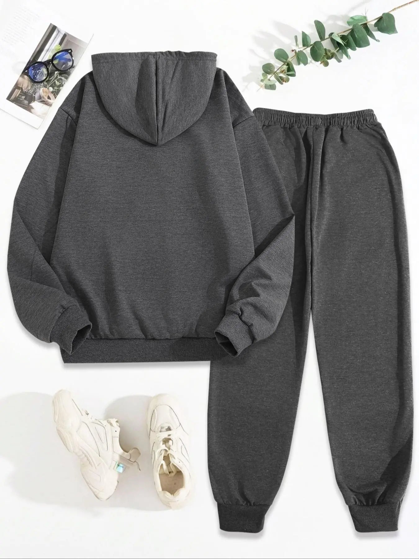 The "MAMA Set" Hoodie & Jogger Set 🕊️