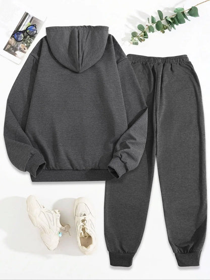 The "MAMA Set" Hoodie & Jogger Set 🕊️