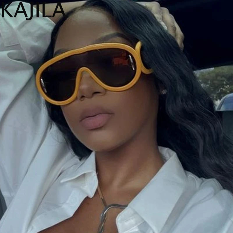 Y2K Cyberpunk Wave Mask Sunglasses – Oversized One-Piece Luxury Steampunk Goggles for Women 🌊