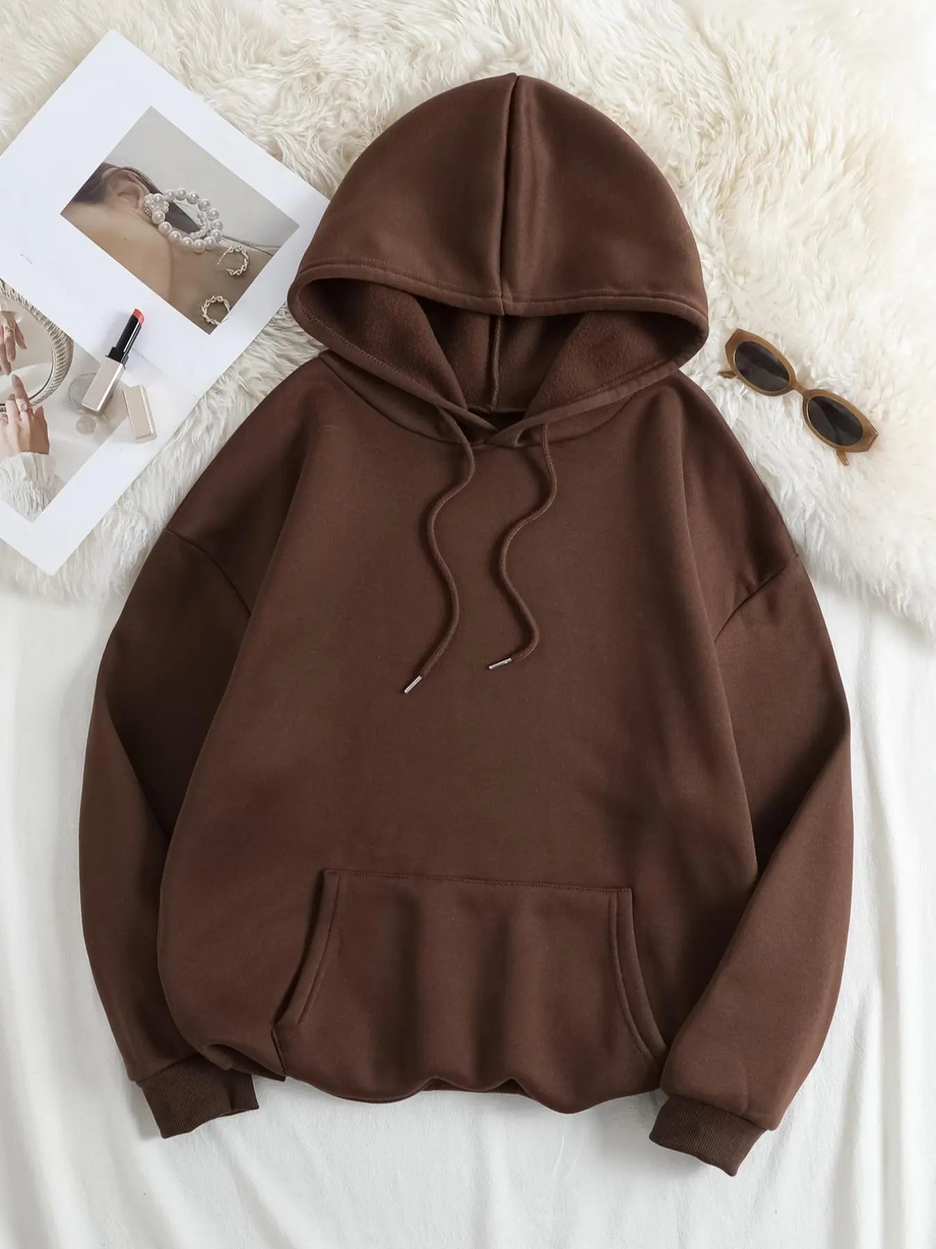 : Women’s Plus Size Graphic Hoodie – Cozy Drawstring Pocket Sweatshirt for Fall & Winter ❄️🧶