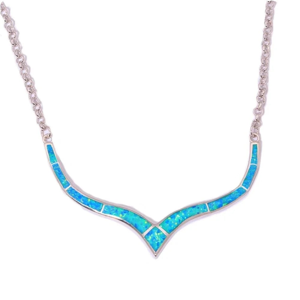 🐢 Bohemian Blue Fire Opal Sea Turtle Necklace – Shimmering Ocean Animal Pendant for Women 🌊✨