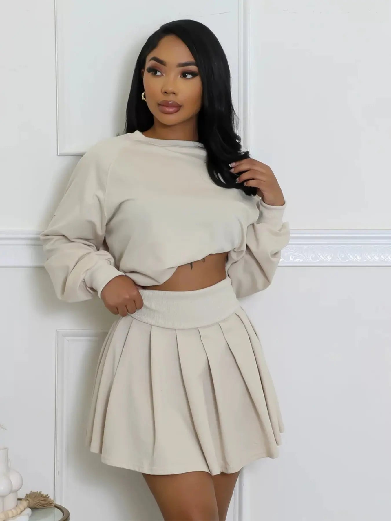 Women'S Fashion Casual Set, Autumn Winter New Style Hoodie Long Sleeve Pullover Top and Pleated Mini Skirt