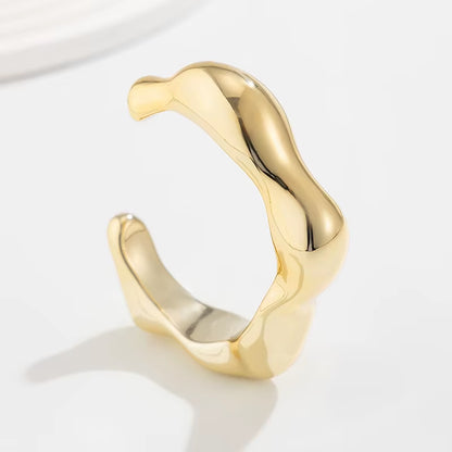 🔥 Exaggerated Irregular Cuff Bangle – Bold Geometric Hip-Hop Bracelet for Women | Trendy Streetwear Statement Jewelry ⛓️✨